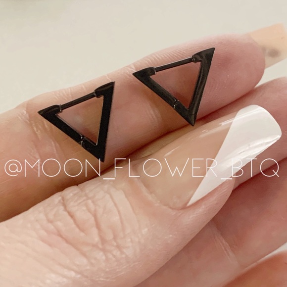 Punk Goth Triangle Huggie Hoop Earrings - Picture 3 of 10